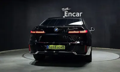 BMW 7-Series 2025, 5567 км, за 151000000 KRW