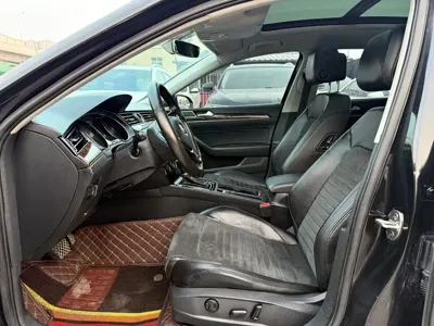 Volkswagen Magotan 2017, 80000 км, за 53600 CNY - фото 8