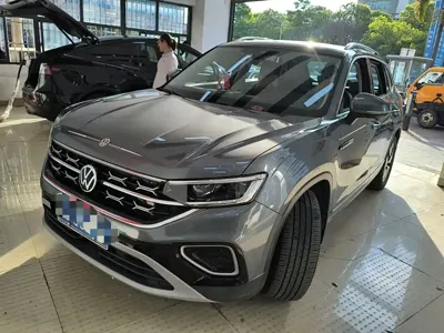 Volkswagen Tayron · 2023 год