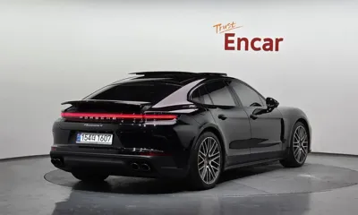 Porsche Panamera 2025, 4488 км, за 184990000 KRW