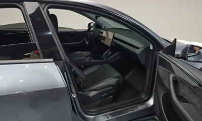 Tesla Model Y 2025, 12579 км, за 62000000 KRW - фото 26