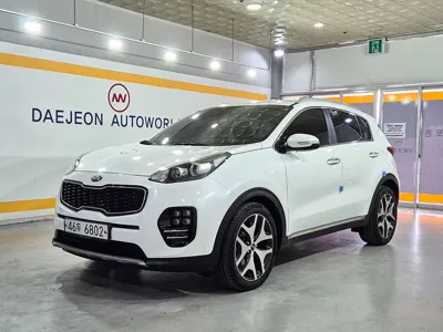 Kia Sportage 2018, 111640 км, за 99990000 KRW - фото 1