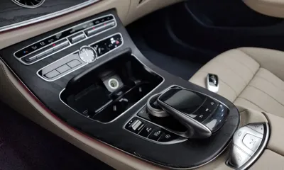 Mercedes-Benz E-Class 2018, 97026 км, за 39490000 KRW - фото 17