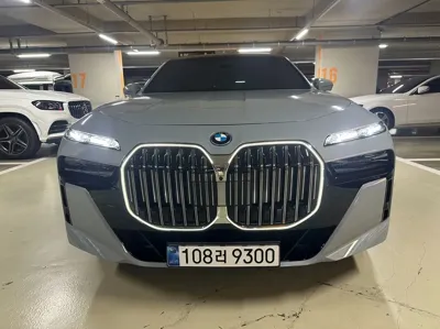BMW 7-Series · 2024 год