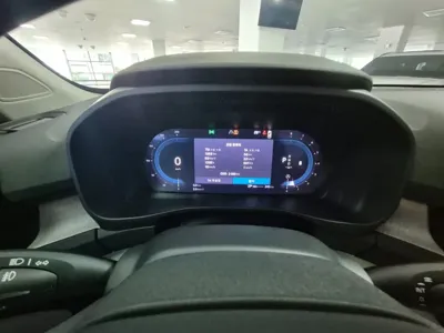 Volvo XC40 2025, 2064 км, за 43000000 KRW - фото 8