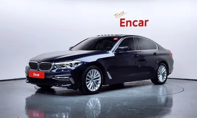 BMW 5-Series · 2020 год