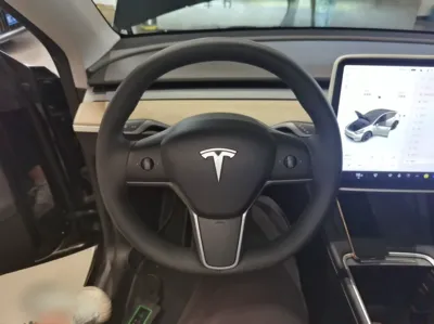 Tesla Model Y 2021, 62600 км, за 150129.93 CNY - фото 14