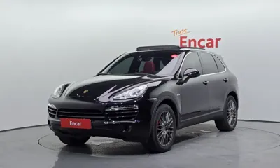 Porsche Cayenne · 2012 год