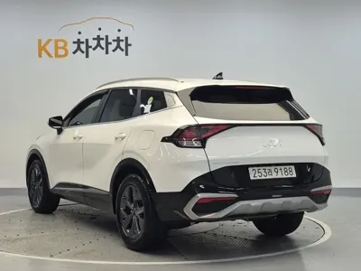 Kia Sportage 2023, 93171 км, за 21990000 KRW