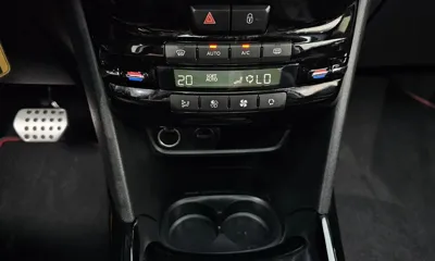 Peugeot 2008 2020, 32800 км, за 14900000 KRW - фото 18