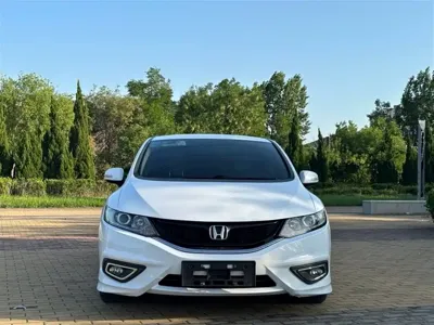 Honda Jade 2013, 150000 км, за 32000 CNY