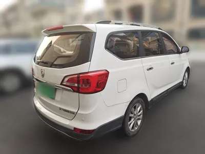 Baojun 730 2016, 60500 км, за 38993.15 CNY - фото 6