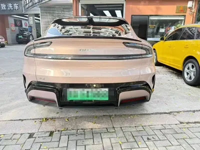 Xiaomi 小米YU7 2025, 6000 км, за 152000 CNY - фото 8