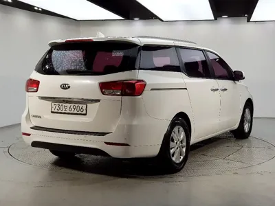 Kia Canival 2016, 137028 км, за 6290000 KRW - фото 4