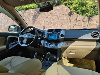 Toyota RAV4 2013, 156000 км, за 26800 CNY - фото 18
