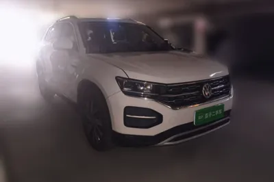 Volkswagen Tayron 2020, 65200 км, за 86504.16 CNY