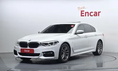 BMW 5-Series · 2018 год