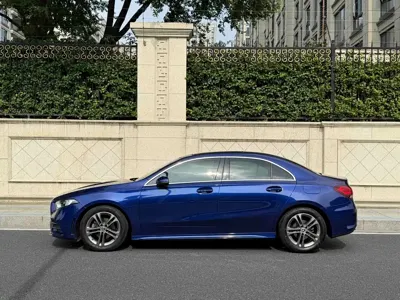 Mercedes-Benz A-Class 2020, 50000 км, за 69800 CNY