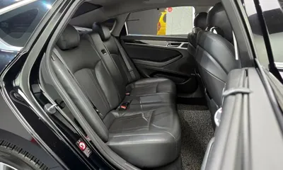 Hyundai Genesis 2015, 112745 км, за 11990000 KRW - фото 12