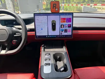 Xiaomi SU7 2025, 30000 км, за 107100 CNY - фото 11