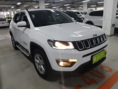 Jeep Compass 2017, 84200 км, за 35200 CNY