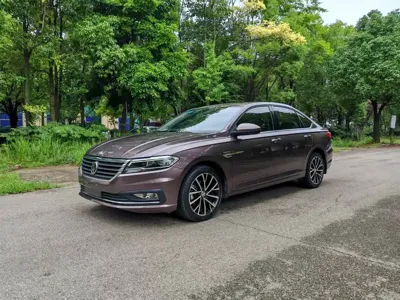 Volkswagen Lavida 2019, 68000 км, за 56000 CNY
