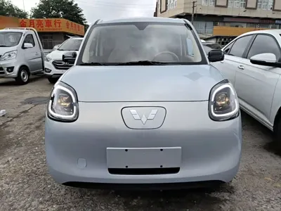 Wuling MINIEV 2025, 9000 км, за 37200 CNY