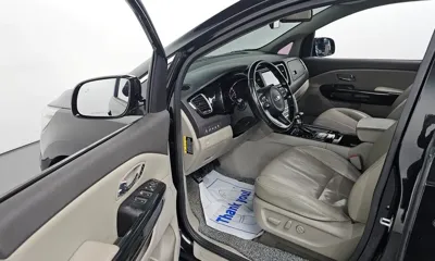 Kia Canival 2018, 155754 км, за 12900000 KRW - фото 10