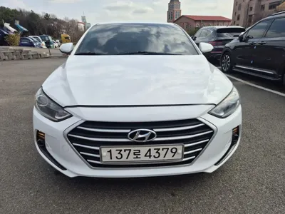 Hyundai Avante · 2018 год
