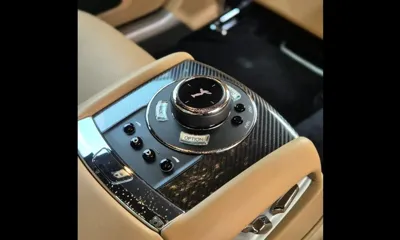 Rolls-Royce Ghost 2018, 30000 км, за 210000000 KRW - фото 16