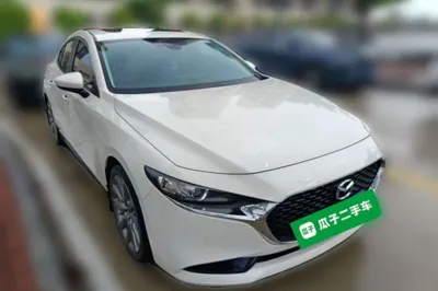 Mazda Mazda 3 Axela 2021, 47400 км, за 68932.78 CNY