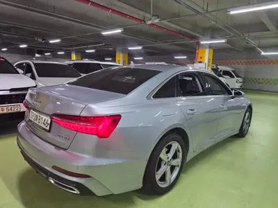 Audi A6 2020, 55697 км, за 26500000 KRW