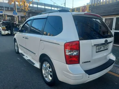Kia Canival 2012, 158000 км, за 3700000 KRW - фото 8
