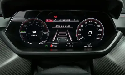 Audi RS e-tron GT 2022, 29939 км, за 99900000 KRW - фото 8