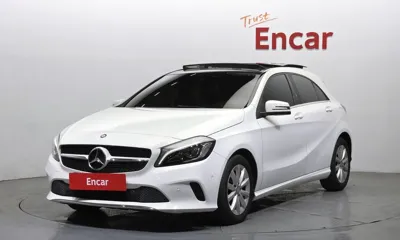 Mercedes-Benz A-Class · 2017 год