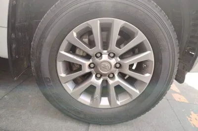 Toyota Prado 2019, 93400 км, за 281442.73 CNY - фото 8