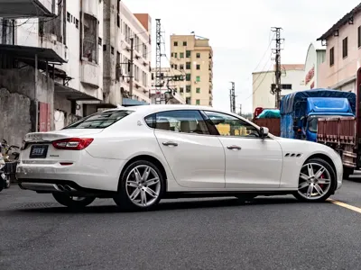 Maserati Quattroporte 2014, 80000 км, за 118000 CNY