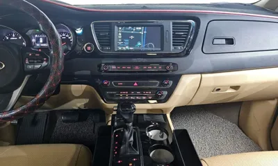 Kia Canival 2016, 230452 км, за 7800000 KRW - фото 14