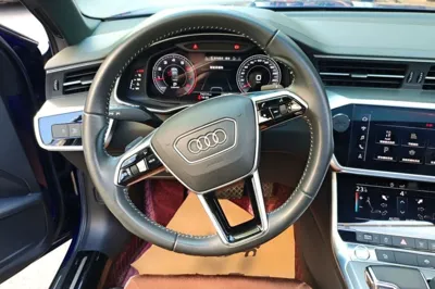 Audi A6L 2019, 74300 км, за 154436.27 CNY - фото 10