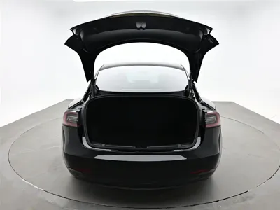 Tesla Model 3 2022, 26200 км, за 146800 CNY - фото 8