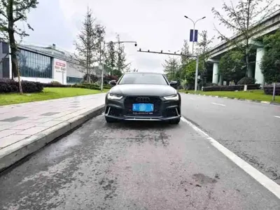 Audi A6L 2018, 80000 км, за 95800 CNY