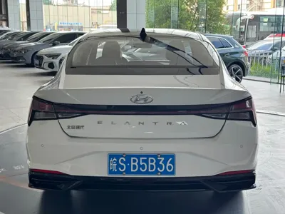 Hyundai Elantra 2022, 30000 км, за 88800 CNY - фото 4