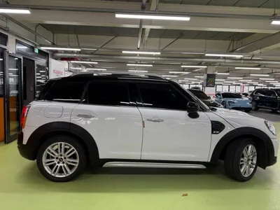 MINI Countryman 2018, 99296 км, за 12300000 KRW