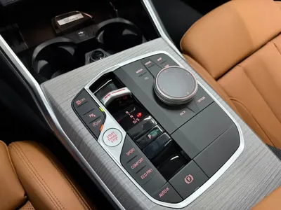 BMW 3-Series 2025, 4102 км, за 37500000 KRW - фото 9