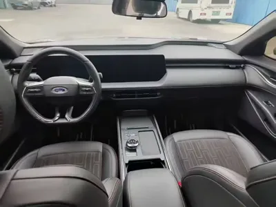 Ford Mondeo 2025, 8000 км, за 108800 CNY - фото 4