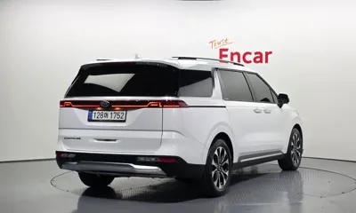 Kia Canival 2021, 75599 км, за 26900000 KRW
