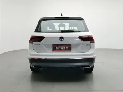 Volkswagen Tiguan L 2017, 217800 км, за 46900 CNY