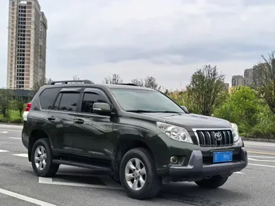 Toyota Prado (Import) 2012, 235000 км, за 123800 CNY