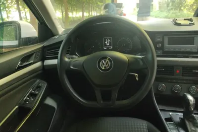 Volkswagen Bora 2020, 73000 км, за 48931.78 CNY - фото 10