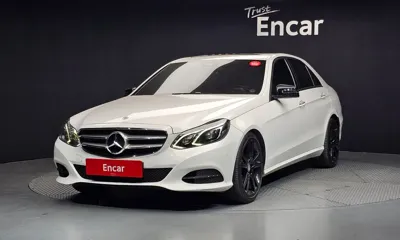 Mercedes-Benz E-Class · 2016 год